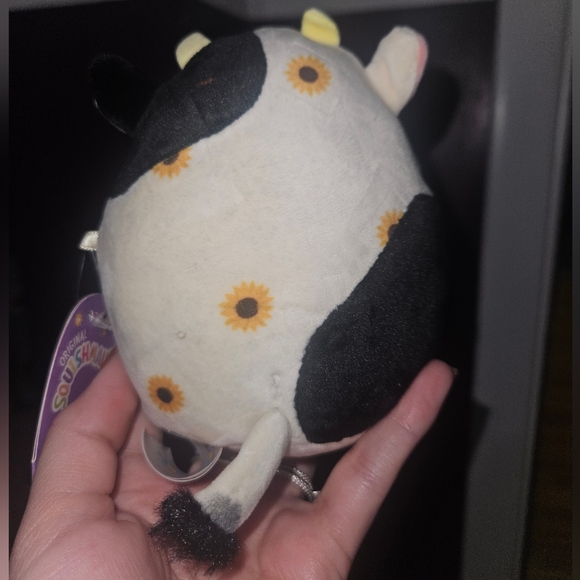 NWT 🐮 Connor Spring Cow w Floral Print 🌼 5" Squishmallow Easter Edition - Picture 5 of 5